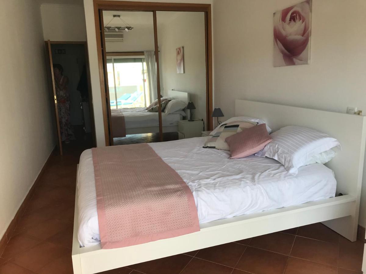 Condo Do Mar Lovely First Floor Apartment With Pool Лагос Екстериор снимка