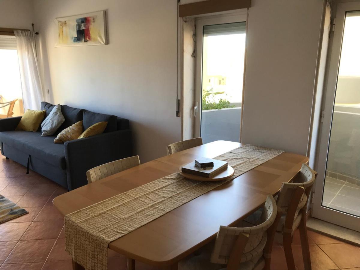 Condo Do Mar Lovely First Floor Apartment With Pool Лагос Екстериор снимка